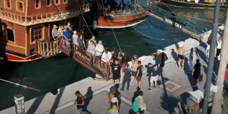 ΑΑΔΕ: Πώς μεταμφιέστηκαν οι ελεγκτές και έπιασαν μεγάλα λαυράκια- video