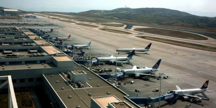 Συναγερμός στα ευρωπαϊκά αεροδρόμια: Προβλήματα σε Βρυξέλλες και Βερολίνο