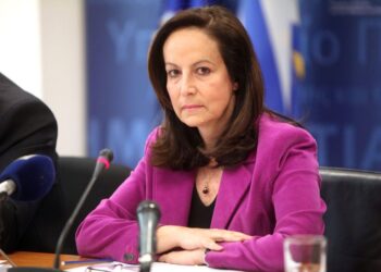 Διαμαντοπούλου: Έγινε κοπτοραπτική στις δηλώσεις μου για Καρυστιανού και Κωνσταντοπούλου