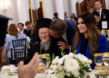 Στο Κογκρέσο ο Βαρθολομαίος: «Πράσινος Πατριάρχης» και φωνή υπέρ της ειρήνης