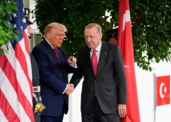 Ερντογάν για τη συνάντηση με Τραμπ: Η Τουρκία θα λάβει το δίκαιο μερίδιο της στη Μεσόγειο