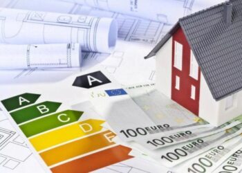 Εξοικονομώ 2025: Ανησυχία για τις καθυστερήσεις-  Τί τρέχει με το πρόγραμμα