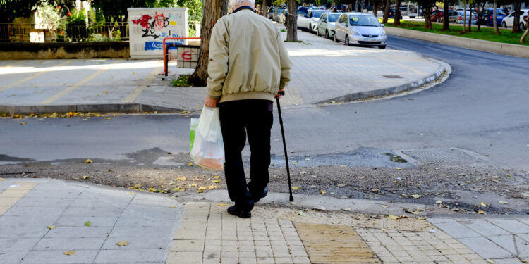Συντάξεις Οκτωβρίου 2025: Πληρωμές 3 μέρες νωρίτερα – Ποιους αφορά