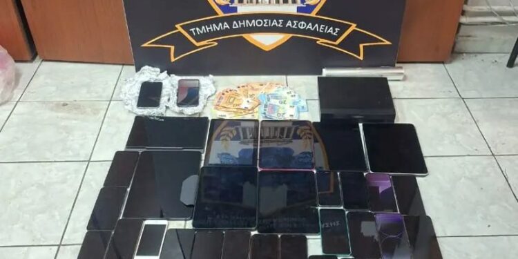 Kατάστημα-«καβάτζα» στο κέντρο της Αθήνας