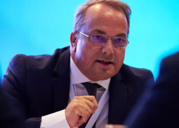 Δήμος Βάρης Βούλας Βουλιαγμένης: Οργή για την απουσία διανυκτερεύσεων στα φαρμακεία – Ζητούνται ποινικές ευθύνες