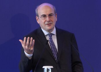 K. Xατζηδάκης: 4 μύθοι της «φιλεύσπλαχνης» αντιπολίτευσης