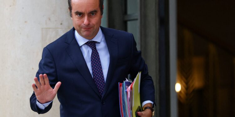 Τέσσερις πρωθυπουργοί σε 14 μήνες: Ποιος είναι ο Λεκορνί- Οι παγίδες που τον περιμένουν
