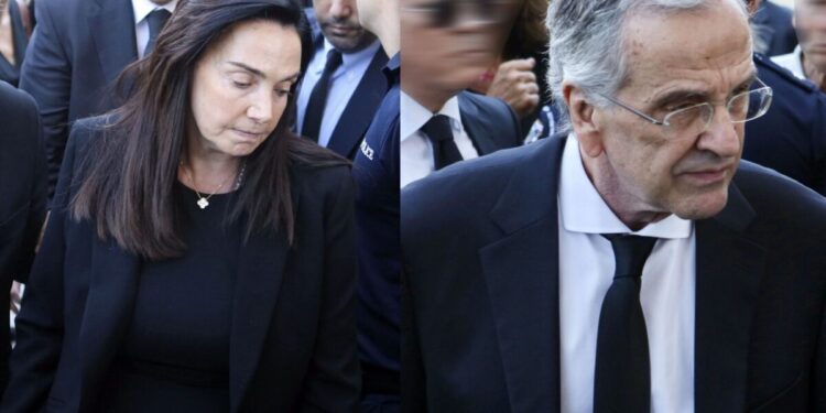 Συγκίνηση στο Α’ Νεκροταφείο για το μνημόσυνο της Λένας Σαμαρά