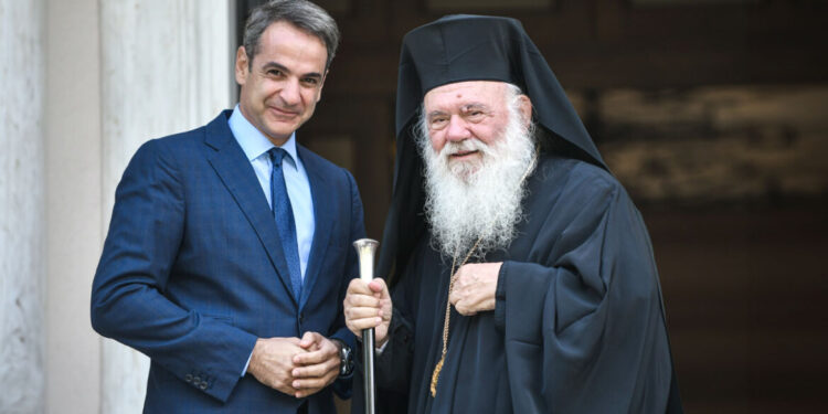 Συνάντηση Μητσοτάκη-Ιερώνυμου – Τί θα συζητήσουν