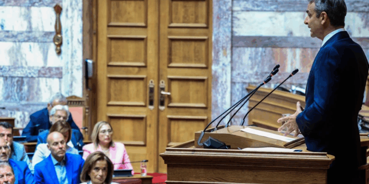 Eκλογή νέου γενικού γραμματέα στη ΝΔ: Με ποιόν ήρθε σε «κόντρα» ο Κυριάκος Μητσοτάκης