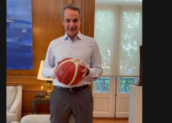 AI στο Μαξίμου: Ο Μητσοτάκης συνδέει μπάσκετ και τεχνητή νοημοσύνη- Γιατι ζήτησε να αλλάξει η ώρα της συζήτησης