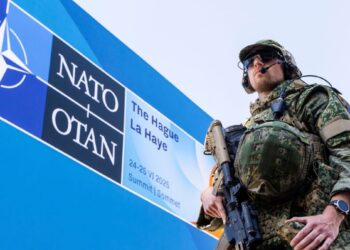 ΝΑΤΟ: Συγκροτεί την «ανατολική φρουρά»
