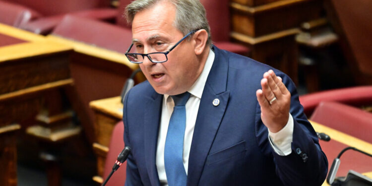 Διαγραφή του βουλευτή Νίκου Βρεττού από τη ΝΙΚΗ – Ο λόγος
