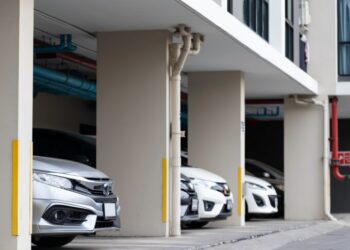 Μπλόκο του ΣτΕ: Ένας γείτονας φτάνει για να τινάξει στον αέρα την τακτοποίηση