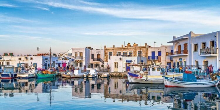 Ποιά είναι τα αγαπημένα νησιά των Ελλήνων – Με ποιό τρόπο κάνουν κρατήσεις