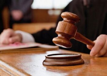 Πολιτικοί στη φυλακή: Διεθνείς και ελληνικές υποθέσεις