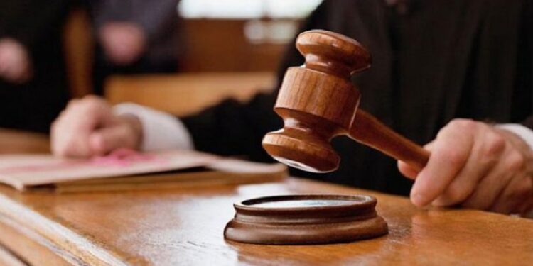 Πολιτικοί στη φυλακή: Διεθνείς και ελληνικές υποθέσεις
