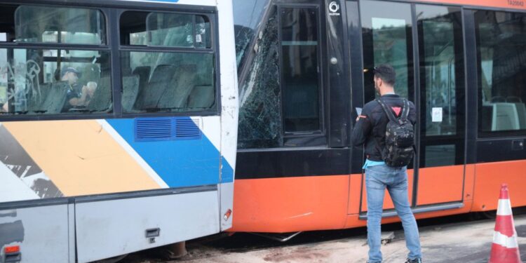 Η ΟΣΥ ΑΕ για την σύγκρουση τραμ – λεωφορείου