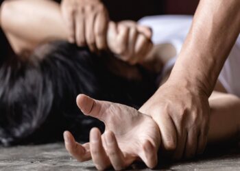 Πάτρα: Η συζήτηση με τον πρώην σύζυγο που κατέληξε σε βιασμό- Η καταγγελία