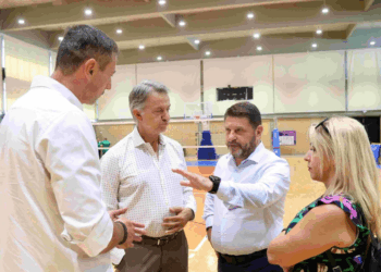 Χαρδαλιάς: «Στηρίζουμε τον ερασιτεχνικό αθλητισμό -Αναβαθμίζουμε τις εγκαταστάσεις του κλειστού γυμναστηρίου του Μετς»