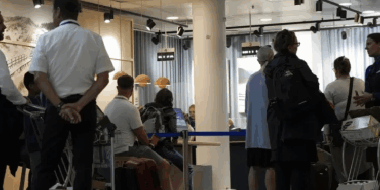 Συναγερμός από drones στη Δανία – Κλείνει και δεύτερο αεροδρόμιο μέσα σε τέσσερις ημέρες