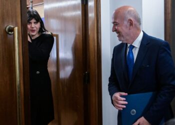 Η Κοβέσι στην Ελλάδα – Φωτορεπορτάζ από το πρώτη της 24ωρο