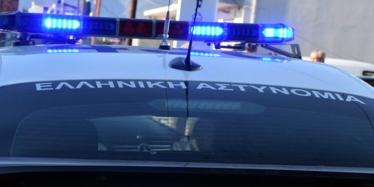Άγιος Δημήτριος: 20χρονος οδηγός μοτοσικλέτας παρέσυρε και εγκατέλειψε δίχρονο αγόρι