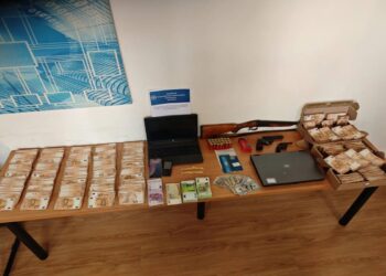 Απάτη με εικονικά τιμολόγια: Εγκληματική οργάνωση με 370 εταιρείες – φαντάσματα