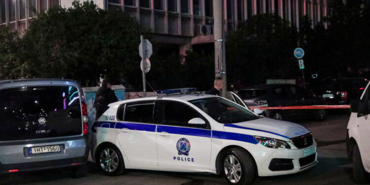 Έκρηξη στη Συγγρού σε παράρτημα του υπουργείου Αγροτικής Ανάπτυξης