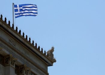 ΕΛΣΤΑΤ: Περισσότεροι οι θάνατοι από τις γεννήσεις στην Ελλάδα και το 2024 – Μείωση πληθυσμού κατά 58.449 άτομα