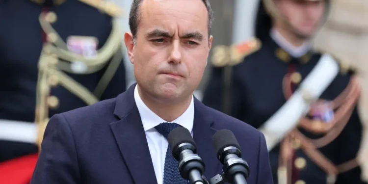 Πολιτική κρίση στη Γαλλία: Ποιος θα είναι ο νέος πρωθυπουργός