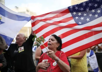 Σε εφαρμογή η ιστορική εκεχειρία στη Γάζα με τη σφραγίδα Τραμπ – Ποια είναι τα επόμενα βήματα