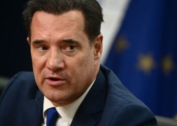 Γεωργιάδης για βιβλίο Τσίπρα: Από γκάφα σε γκάφα πηγαίνεις – Προλαβαίνεις να το αλλάξεις