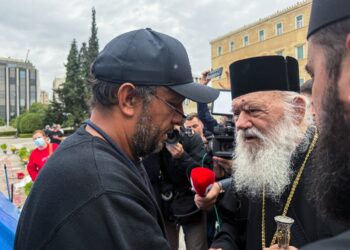 Πήρε θέση ο Ιερώνυμος: Επισκέφτηκε τον Πάνο Ρούτσι