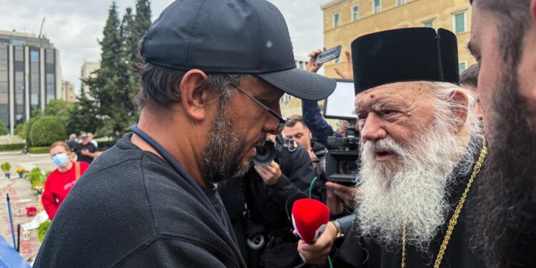 Πήρε θέση ο Ιερώνυμος: Επισκέφτηκε τον Πάνο Ρούτσι