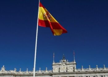 Ισπανία: Η κυβέρνηση προτείνει την κατοχύρωση του δικαιώματος στην άμβλωση στο Σύνταγμα