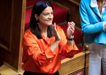 Βουλή: Υπερψηφίστηκε το νέο εργασιακό – 158 βουλευτές ψήφισαν υπέρ