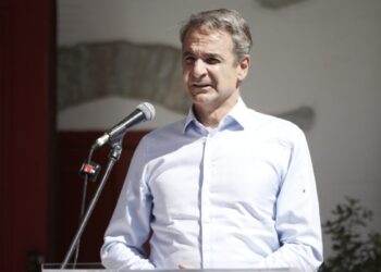 Live: Η παρουσίαση του προγράμματος «Αμοργόραμα» από τον Μητσοτάκη