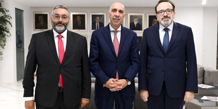 Μπρατάκος: Η ανασυγκρότηση στη Συρία δημιουργεί νέες ευκαιρίες επιχειρηματικής συνεργασίας
