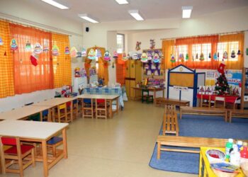 Εν Οίκω… Εν Δήμω: Αποκαλύψεις, παρασκήνιο και άγνωστες ιστορίες τοπικής αυτοδιοίκησης