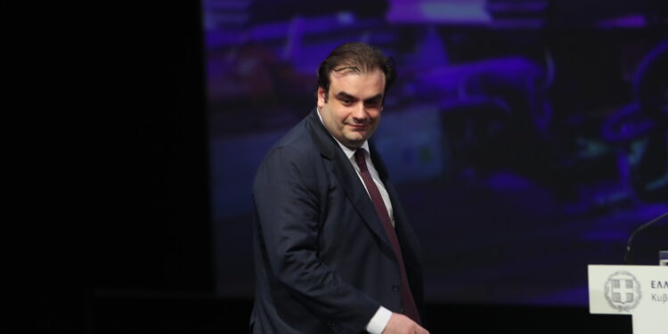 Πιερρακάκης: Νέα εποχή για την ελληνική κεφαλαιαγορά με την αναβάθμιση στις Ανεπτυγμένες Αγορές