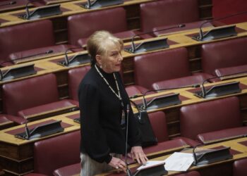 Αλέξης Τσίπρας – Φωτεινή Πιπιλή: Μαζί αγκαλιά στο Στρασβούργο (φωτογραφία)
