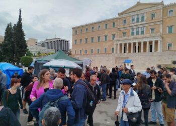 Η ΤΡ στο Σύνταγμα: Η επόμενη κίνηση Ρούτσι