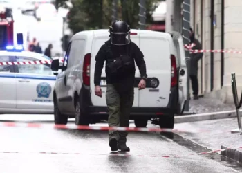Χειροβομβίδα εντοπίστηκε στην οδό Λιοσίων – Σε εξέλιξη κυκλοφοριακές ρυθμίσεις