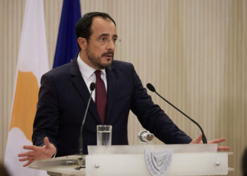 Παρατηρητήριο εξουσίας: Το αδιέξοδο με τους Κύπριους