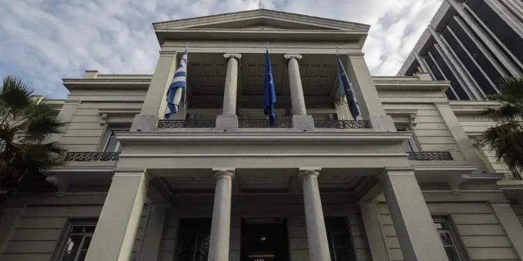 ΥΠΕΞ: Η Ελλάδα παραμένει σταθερή στην άποψή της για το Παλαιστινιακό με στόχο τη λύση δύο κρατών